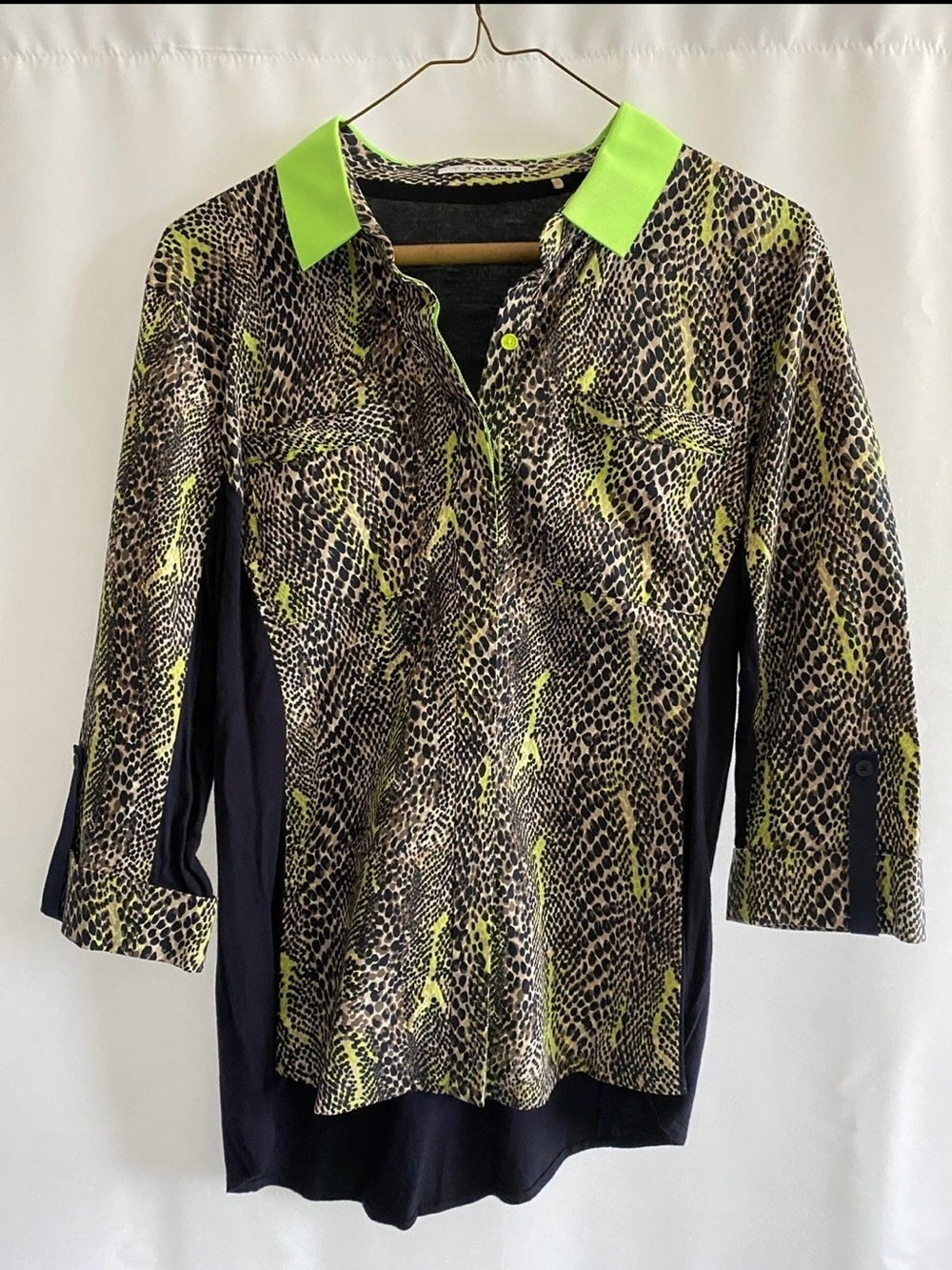 T Tahari Neon Green and Black Animal-Print Blouse NWOT